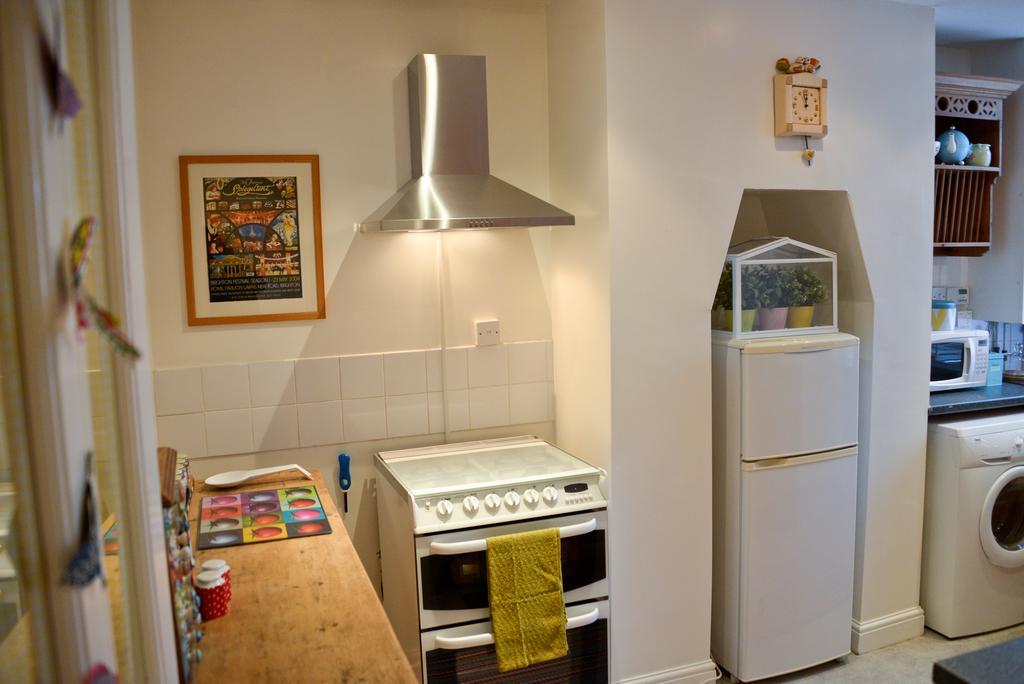 Queens Apartment Worthing Ngoại thất bức ảnh